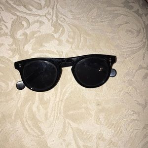 Black sunglasses